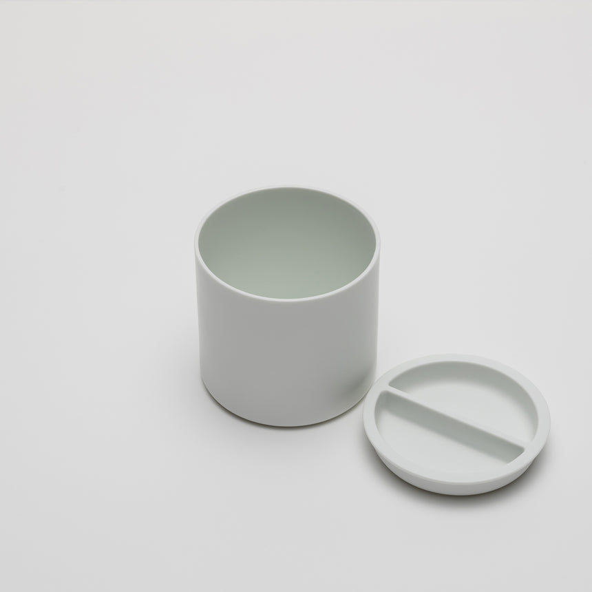 Container by Shigeki Fujishiro