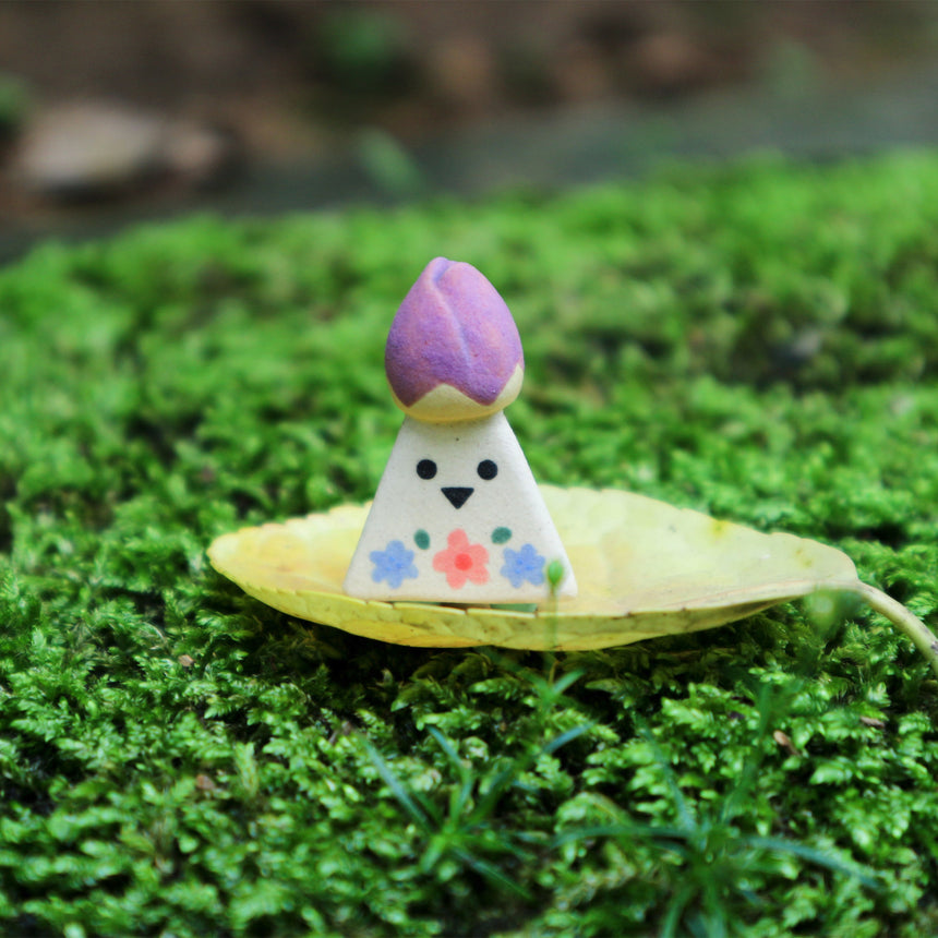 Purple Flower Bud Teeyo